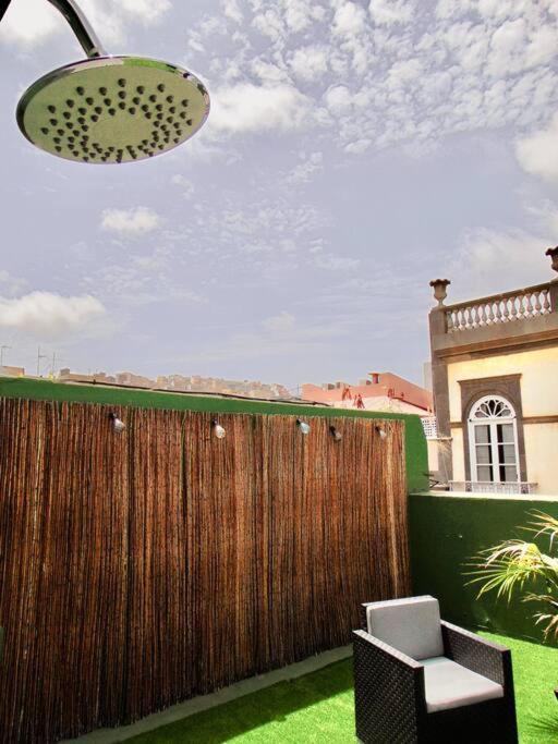 Traditional Townhouse With Private Rooftop Terrace ลาสปัลมาส เด กรานคานาเรีย ภายนอก รูปภาพ