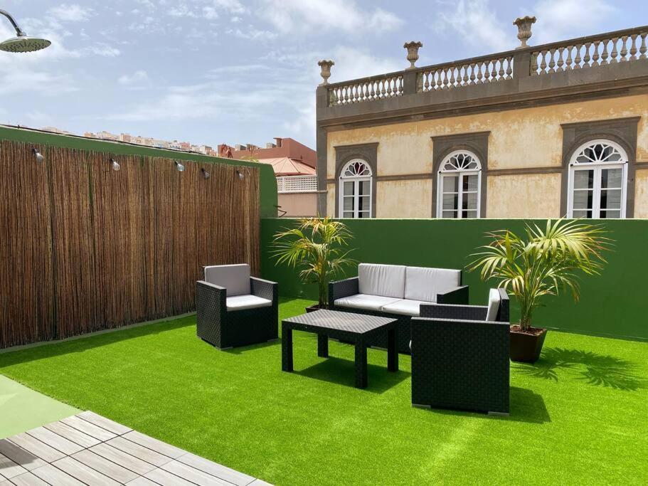 Traditional Townhouse With Private Rooftop Terrace ลาสปัลมาส เด กรานคานาเรีย ภายนอก รูปภาพ